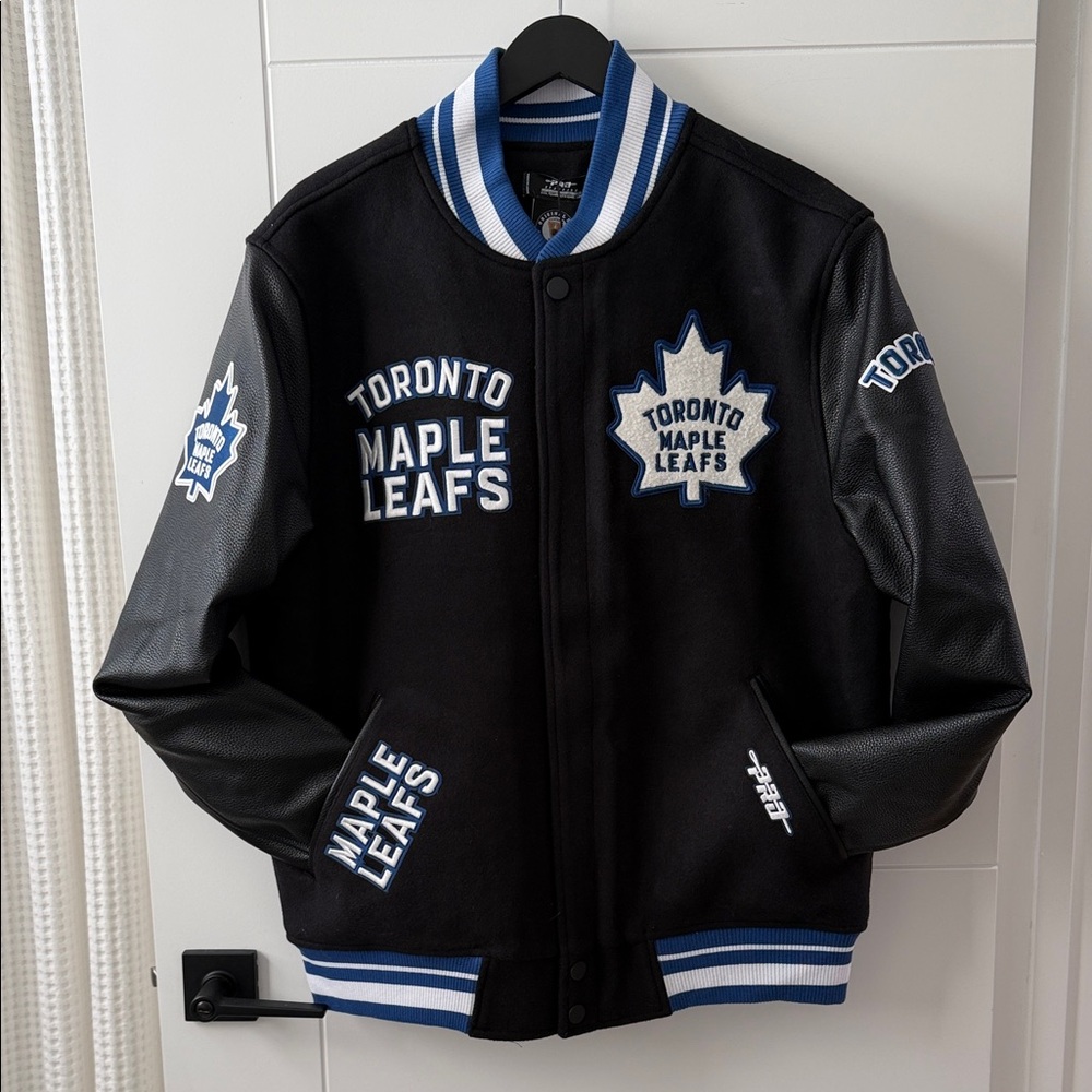 Pro Standard Toronto Maple Leafs Varsity